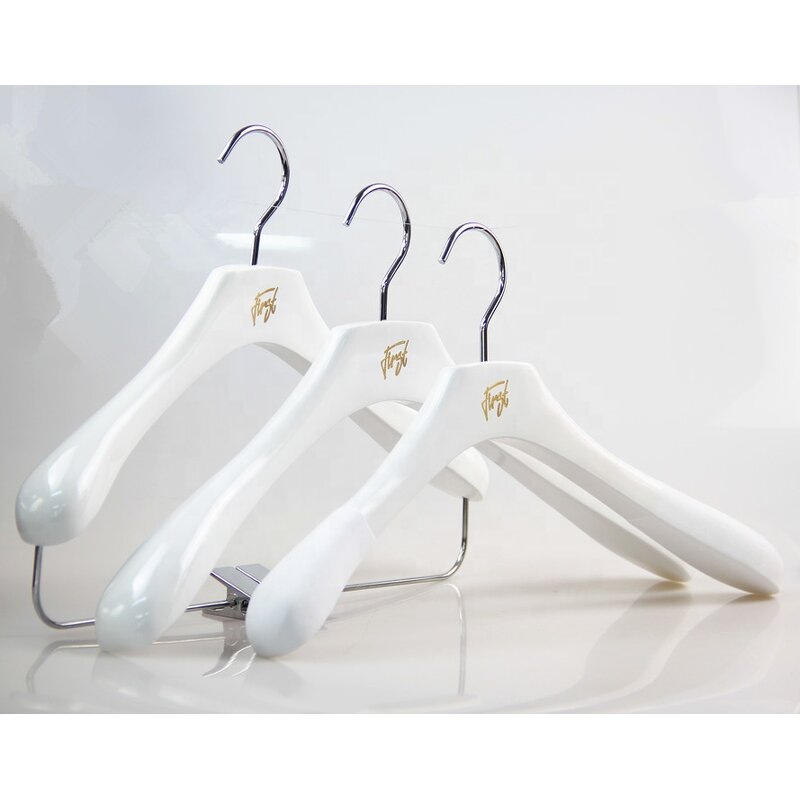 Wooden Hanger Manufacturer - Kids Jacket OEM