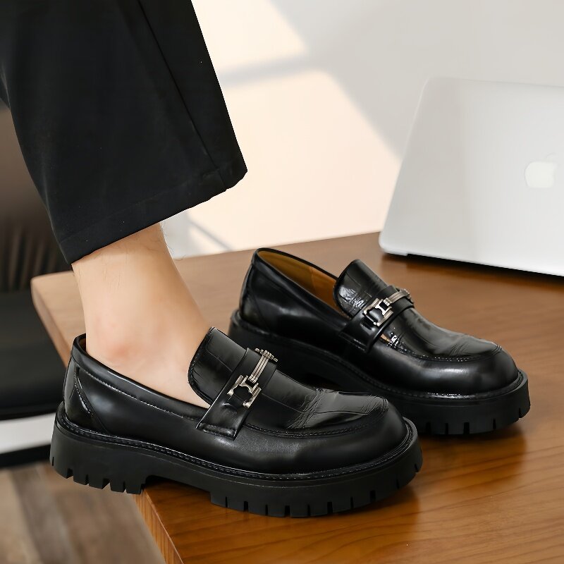 Men's Casual Shoes Manufacturer - Thick Soles OEM