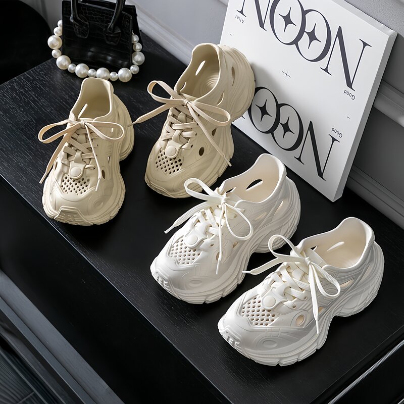 Women's Clogs Manufacturer - Fashionable Lace-up