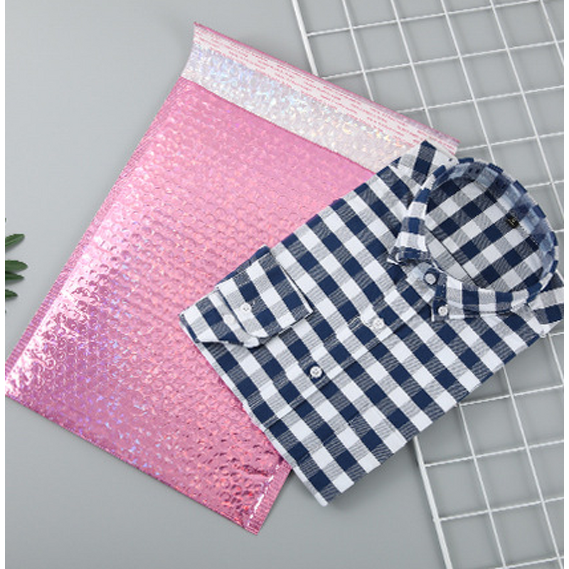Metallic Foiled Bubble Envelope Manufacturer - Biodegradable Pink for Food Candy Industries