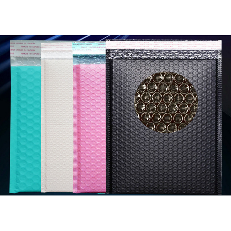 Thick Poly Mailer Factory - Custom Logo Matte Color in Pink Black White