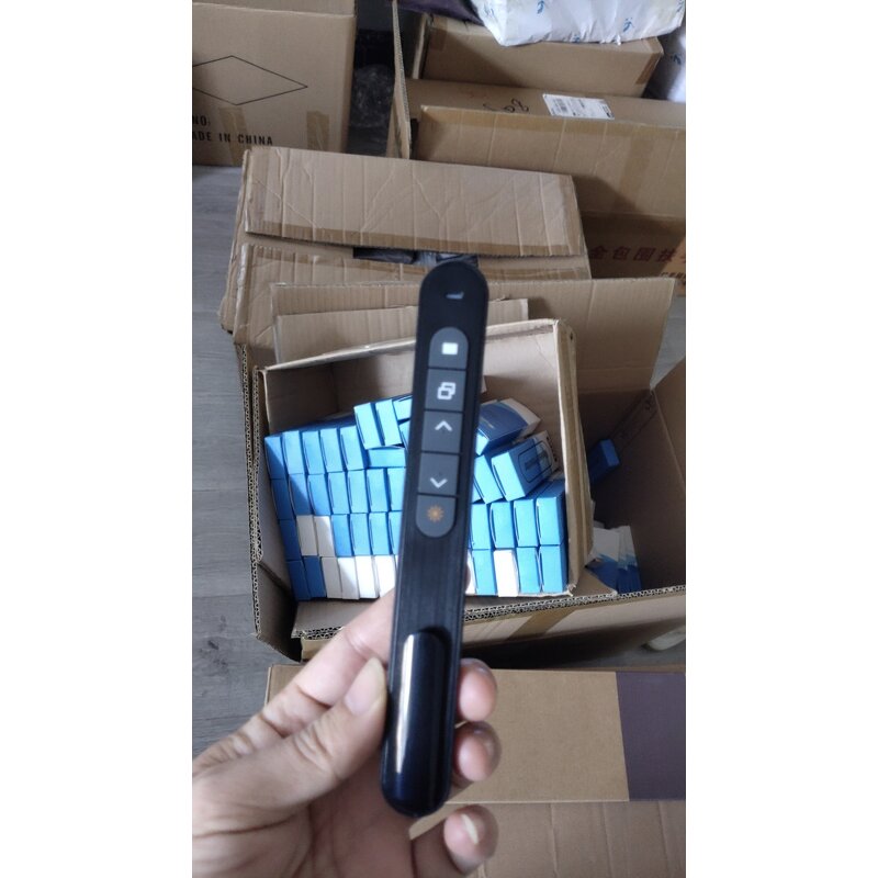 Wireless Presentation Pen Manufacturer - 2.4G USB Charging Red Light Flip