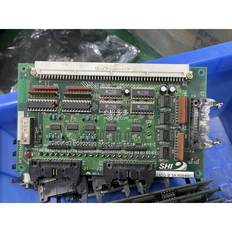 Injection Molding IO Board Manufacturer - Sumitomo SA765