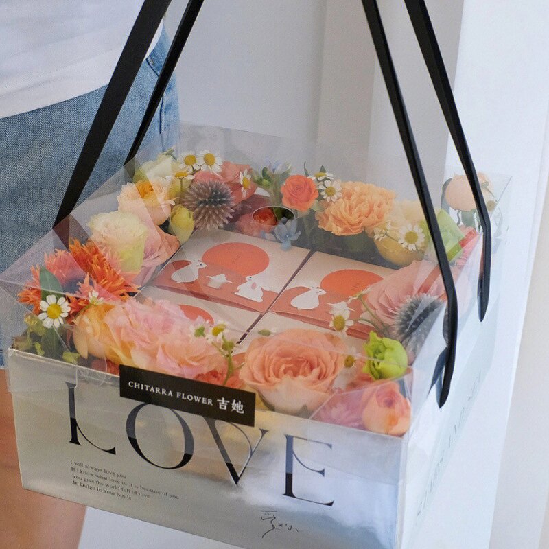 Gift Box Factory - Portable Silver Mirror Magic Luxury Square Love Bouquet