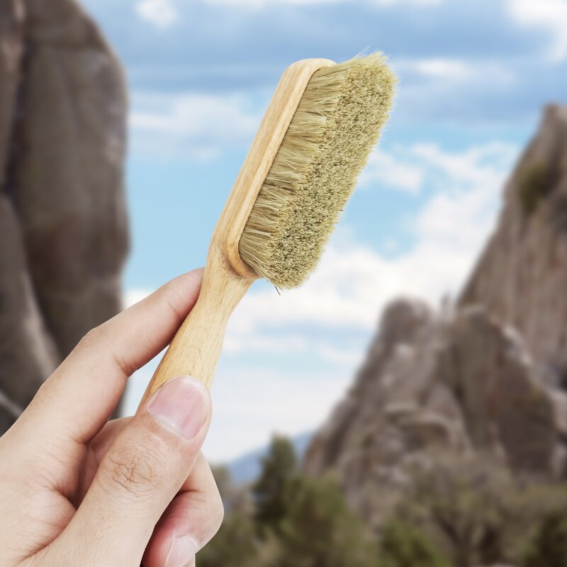 Rock Climbing Boulder Brushes Manufacturer - Custom Unique Design