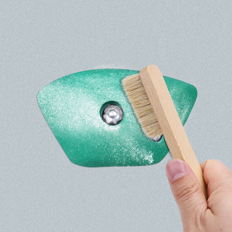 Beech Wood Boulder Brush Supplier - One Stone for Rock Climbing Wall