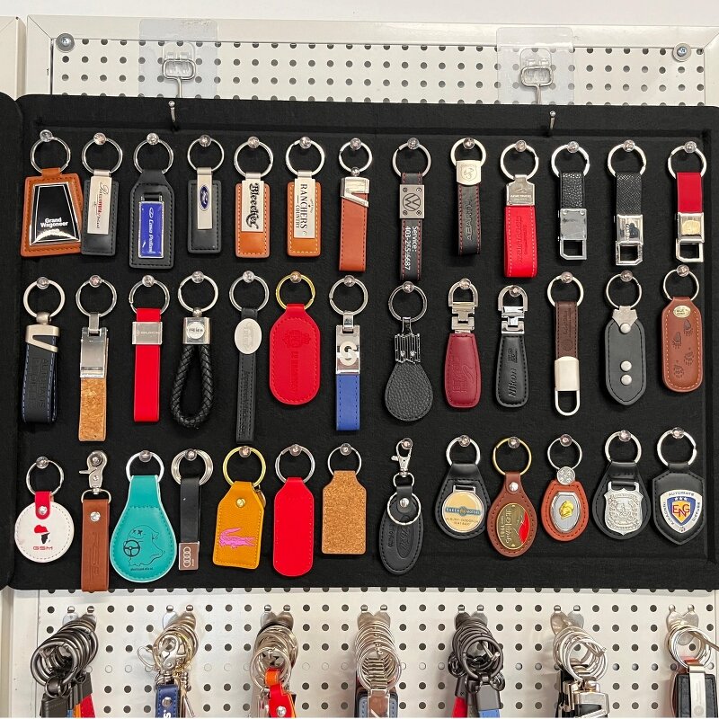 Gift Keychain Manufacturer - Laser Engraving Promotional Souvenir Leather