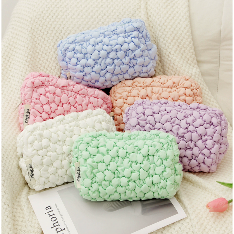 Makeup Bag Manufacturer - Wholesale Customized Soft Quilted Floral Nylon
