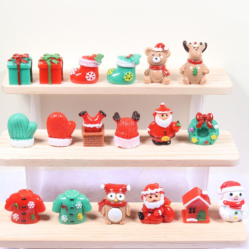 Christmas Resin Ornaments Factory - Cartoon 3D Artificial Gift Desktop