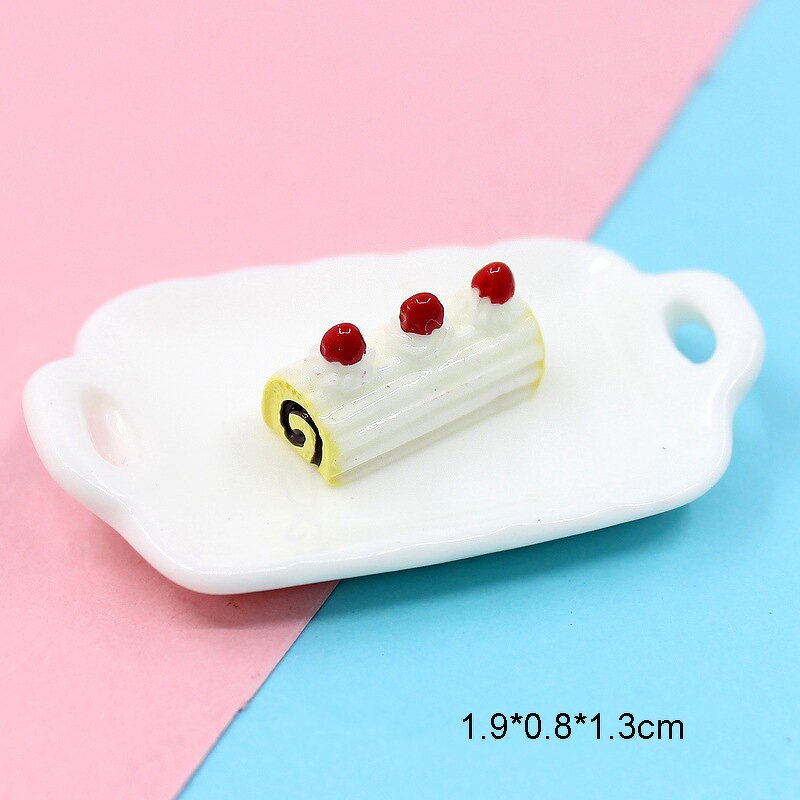 Cake Resin Cabochon Manufacturer - Small 3D Square Heart Round Design