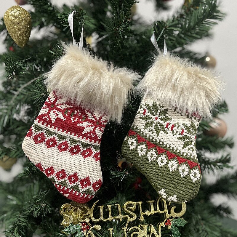 Christmas Decorations Factory - Outdoor Needlepoint Embroidery Acrylics Inflatable