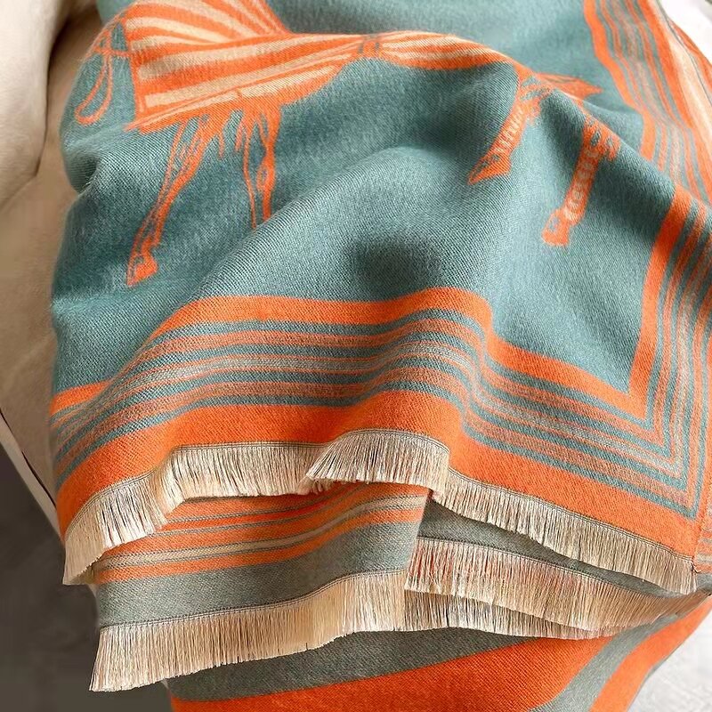 Cashmere Scarf Factory - Wholesale Customized Lady Winter Warm Cashmere Shawl