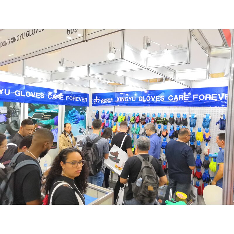 CPE Gloves Factory - Smooth Disposable Recyclable Clear Waterproof Fingerless