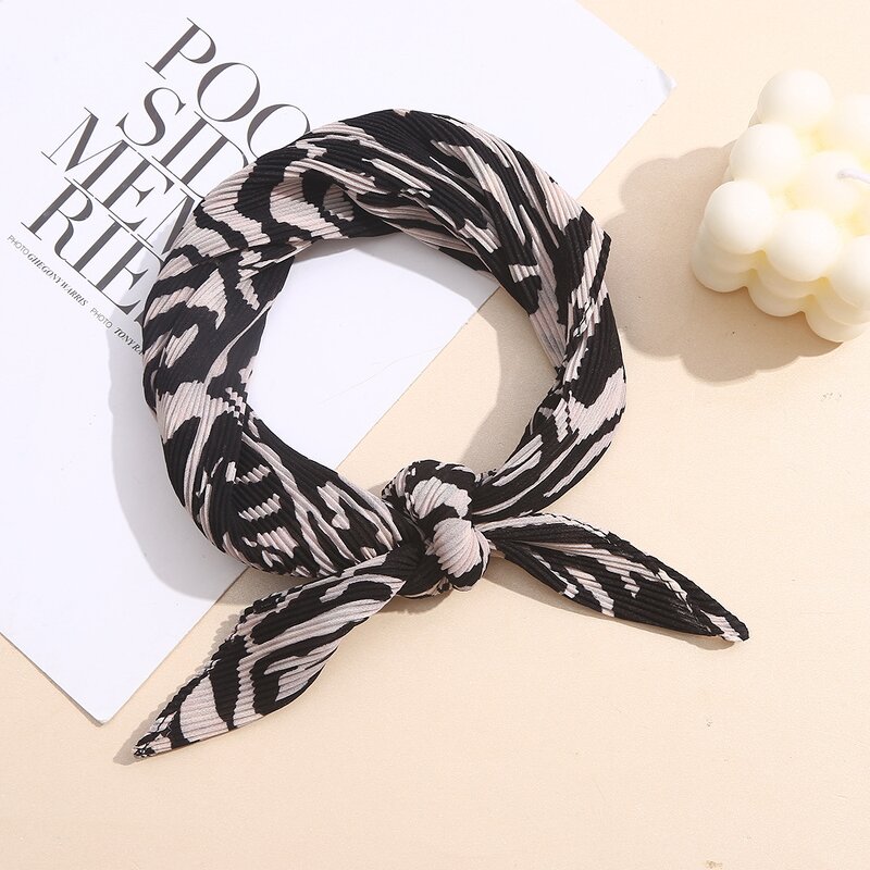 Small Square Towel Manufacturer - Fashionable New Cotton Linen Autumn Winter Women All-match Printed