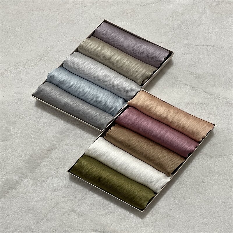 Satin Crinkle Scarf Suit Manufacturer - Muslim Hijab Box Multicolor Scarf Combination Suit