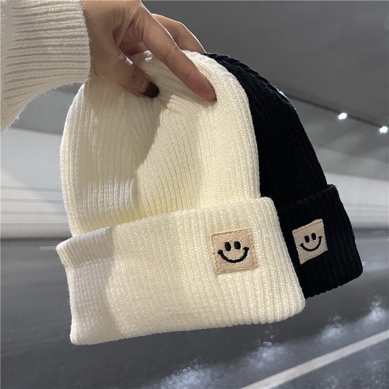 Women's Beanie Manufacturer - All-Season Cute for Autumn Winter Hot Fashion Black Knitted Cotton Skull Cap