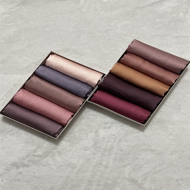 Satin Crinkle Scarf Suit Manufacturer - Muslim Hijab Box Multicolor Scarf Combination Suit