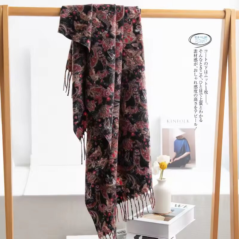 Peacock Shawl Manufacturer - Factory Direct Sales Skin-friendly Comfortable Lightweight Ethnic