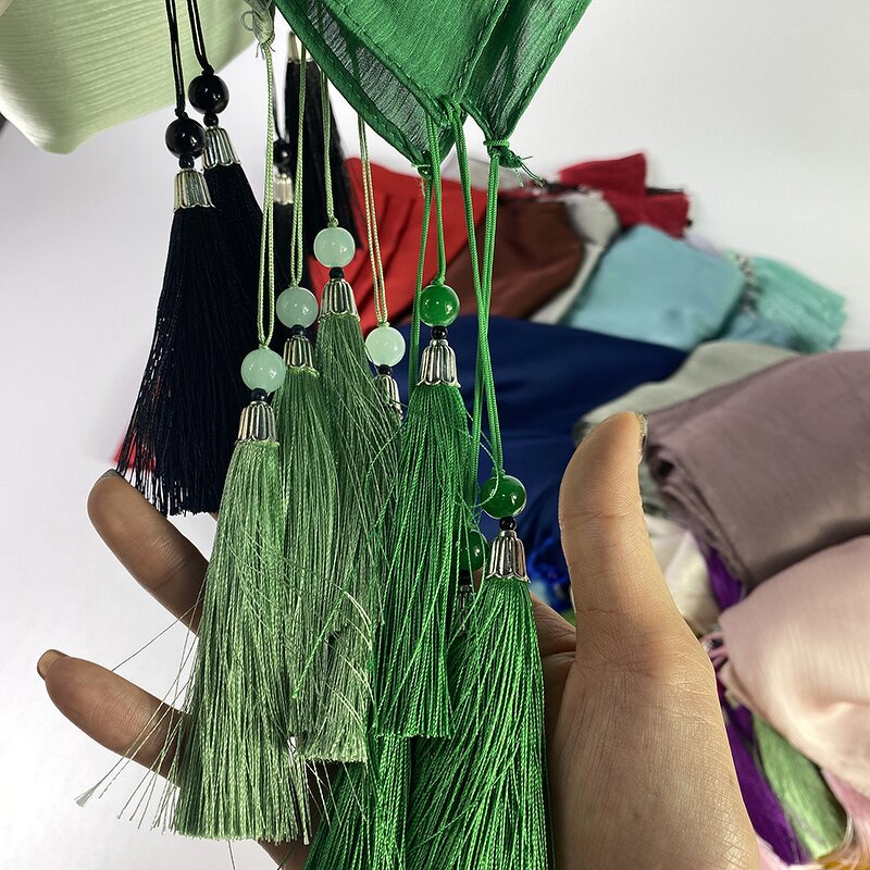 Gift Boxes Hijab Manufacturer - Crinkle Satin Silk Scarf Pendant Tassel Muslim Solid Plain Shawls Wrap Islamic