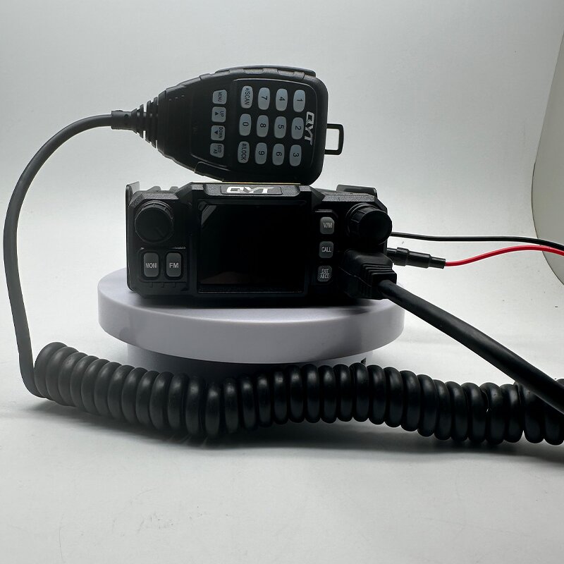 Mini Portable Handheld Walkie Talkie Factory - OEM Four-Band 25W 30km Range