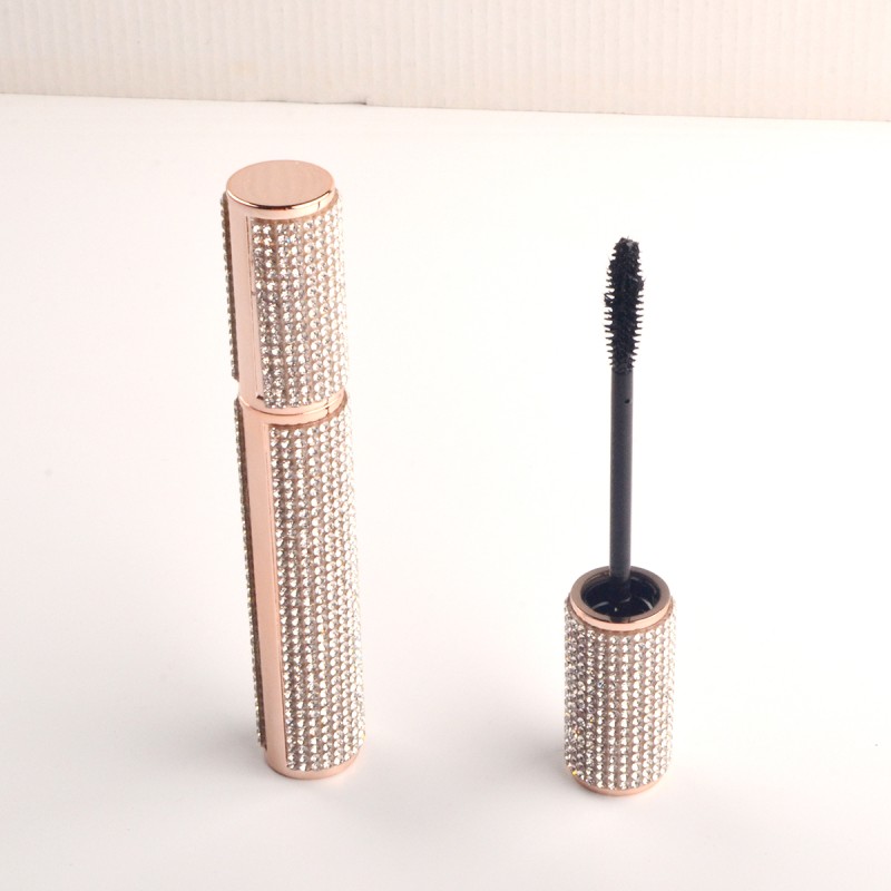 Eyelash Manufacturer - OEM Glitter Diamond Bottle