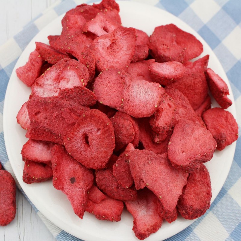 Freeze Dried Strawberry Manufacturer - OEM Whole Sliced FD