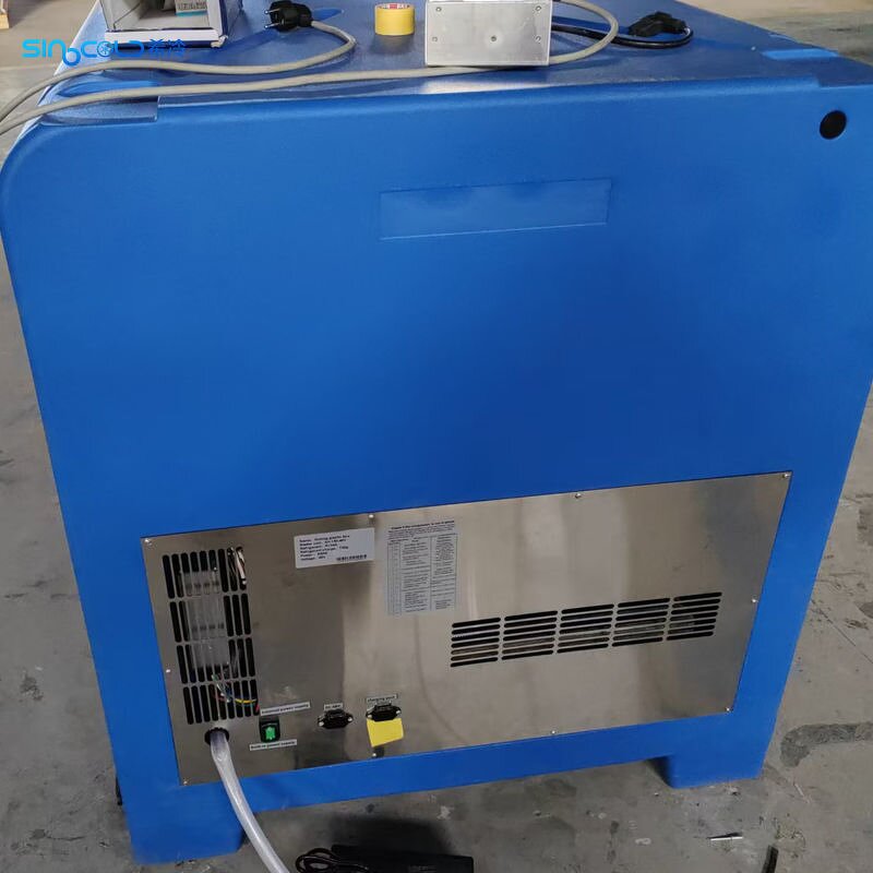 DC Refrigeration Box Factory - 700L R134A 650W 48V Rolling Plastic