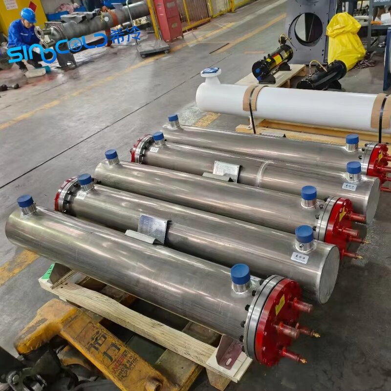 Shell and Tube Evaporator Manufacturer - 200TR Stainless Steel