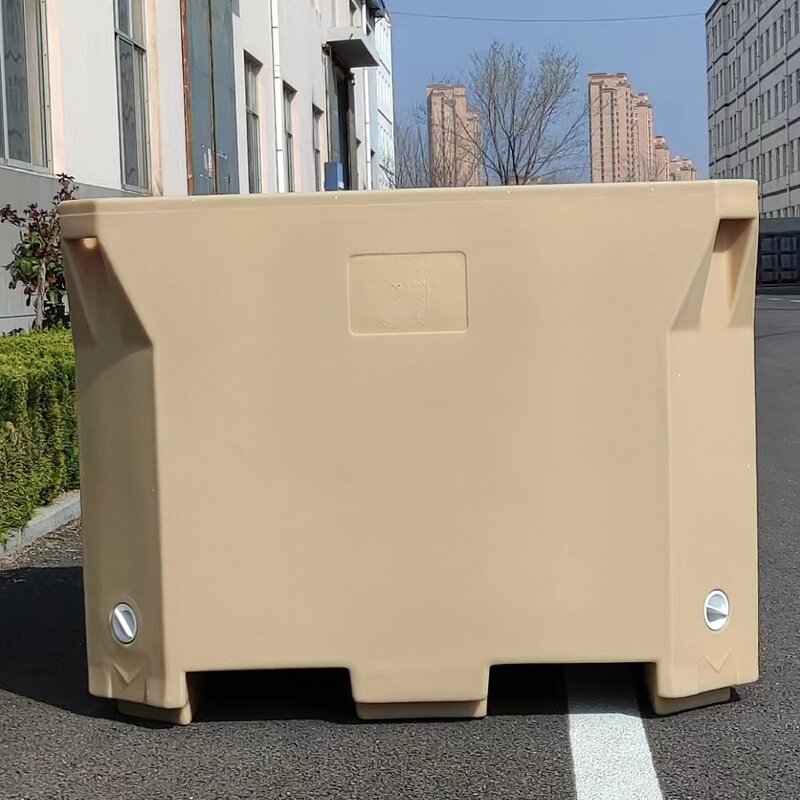 Rotomolded Storage Box Manufacturer - Plastic Insulated Container