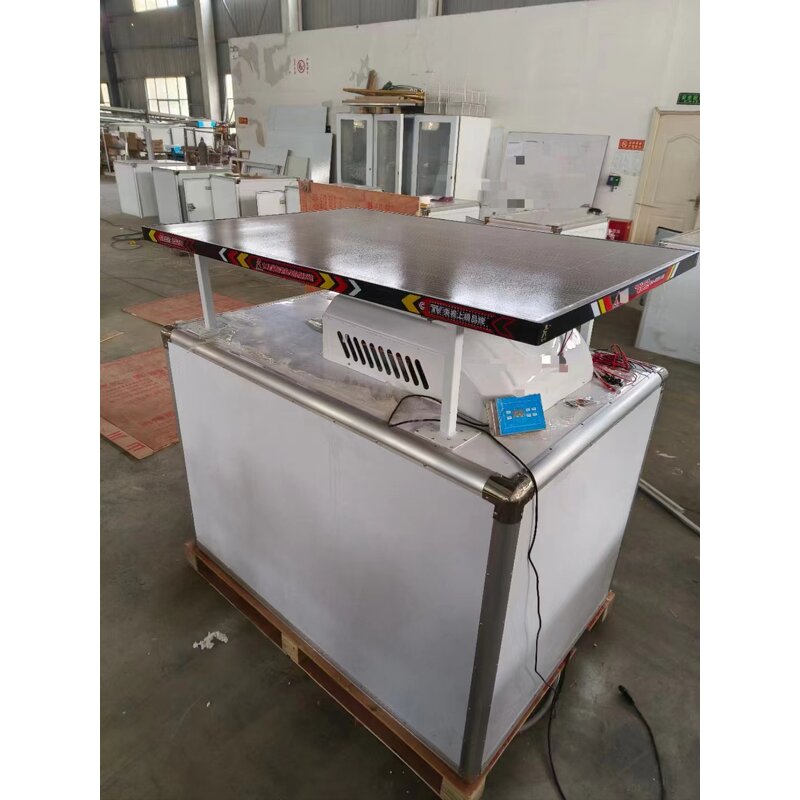 Refrigerated Box Factory - Custom Solar Panel Powered Unit