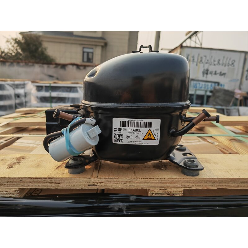 Refrigeration Compressor Manufacturer - EKA80L 1ph 220V R600a