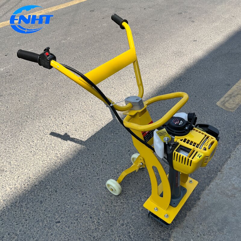 Concrete Vibrator Manufacturer - Cement Pavement Gasoline Engine Leveler