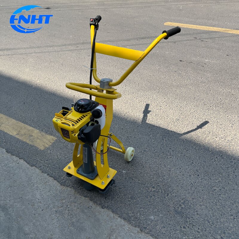 Concrete Vibrator Manufacturer - Cement Pavement Gasoline Engine Leveler
