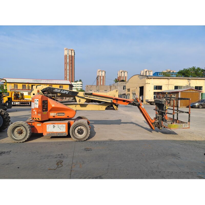 Boom Lift Factory - JLG 450AJ Articulating Platform