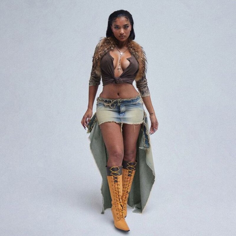 Distressed Denim Skirt Factory - OEM High Waisted Zipper Splicing