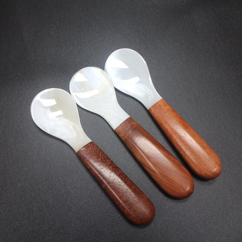Caviar Spoon Factory - OEM Customized 10CM Wooden Mother of Pearl Shell