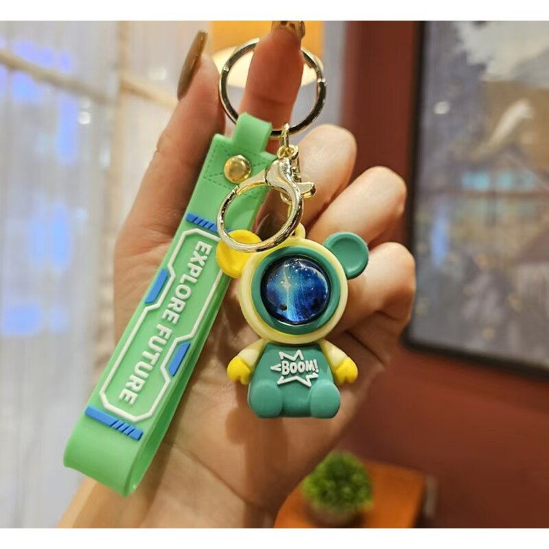 Astronaut Keychain Manufacturer - OEM Cartoon with Mask Portable Accessory