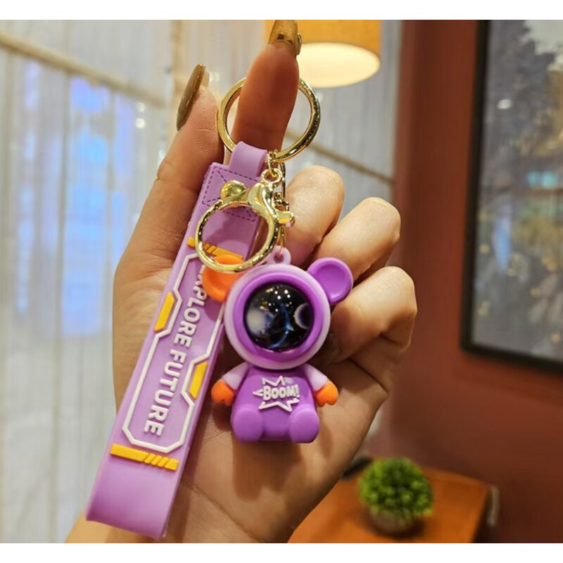 Astronaut Keychain Manufacturer - OEM Cartoon with Mask Portable Accessory