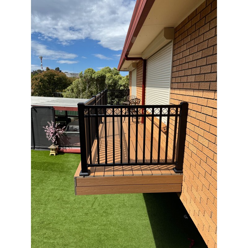 Modern Metal Railings Supplier - OEM Outdoor Aluminum Balcony Stair Deck