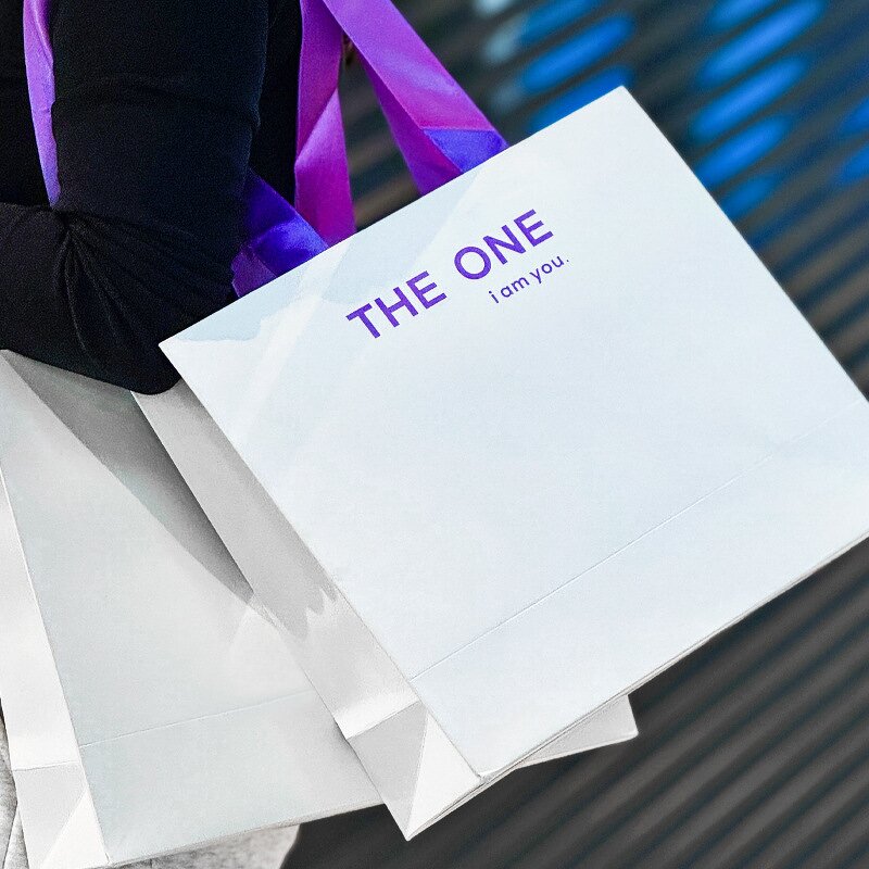 Cardboard Packaging Bag Manufacturer - OEM 2024 Wholesale Custom Logo White Black