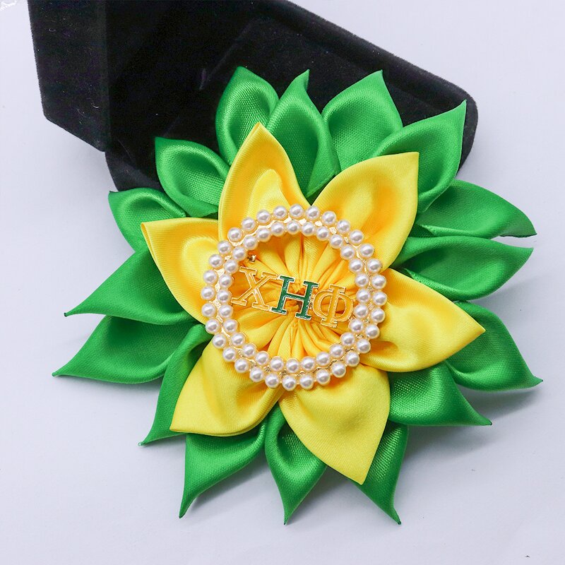 Corsage Pin Factory - OEM Newest Chi Eta Phi Green Yellow