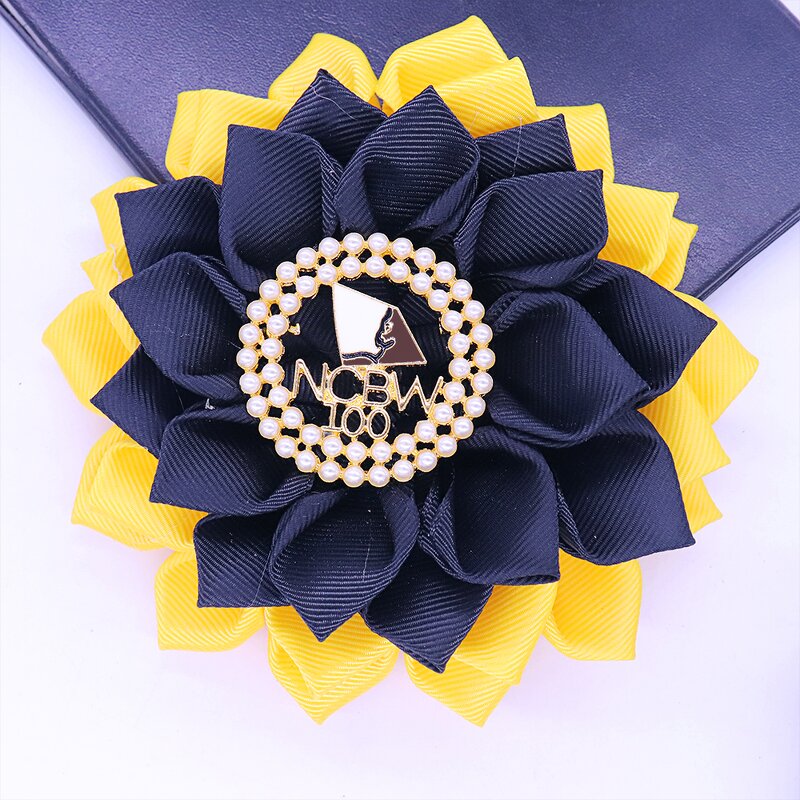 Corsage Brooch Factory - OEM Trendy Black Yellow NCBW Petals