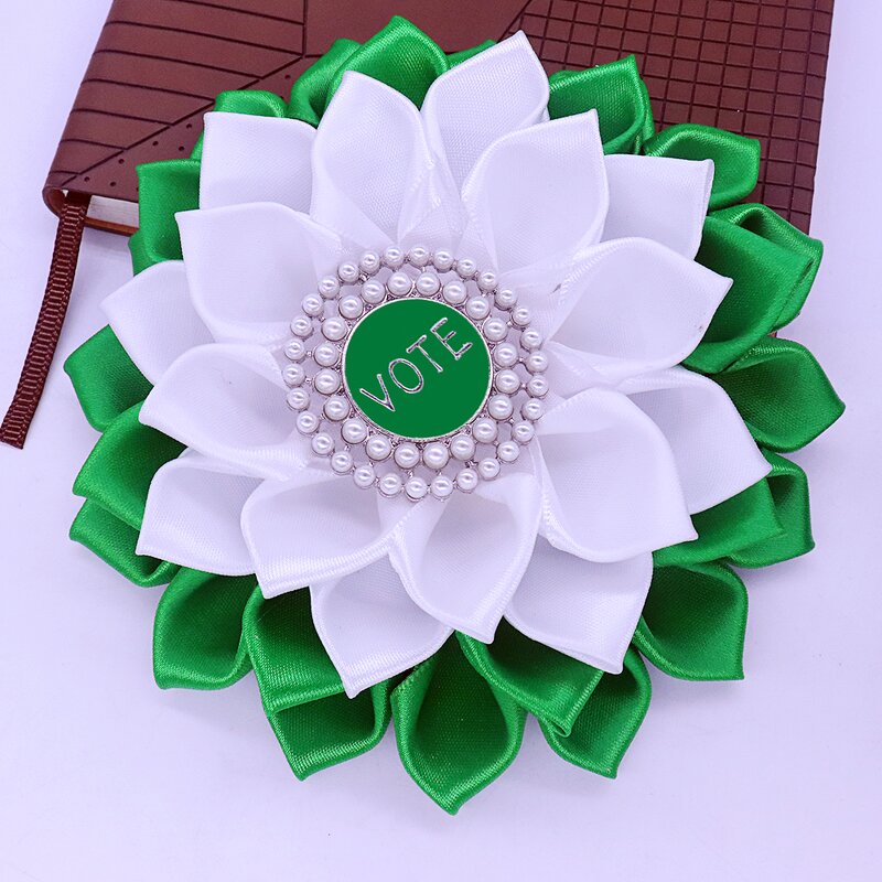 Lady Corsage Pin Manufacturer - OEM Stylish Green White Iota Phi
