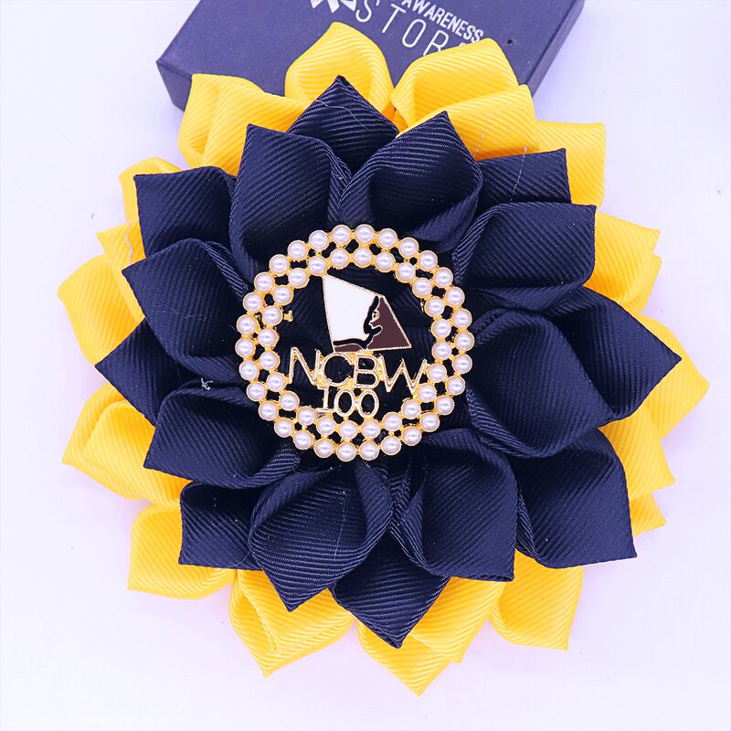 Corsage Brooch Factory - OEM Trendy Black Yellow NCBW Petals