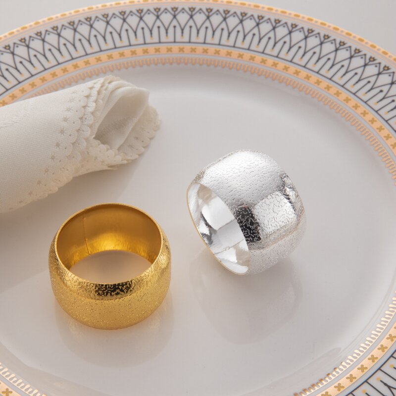 Matte Metal Napkin Rings Supplier - OEM Creative Bead Design Hotel Wedding Banquet
