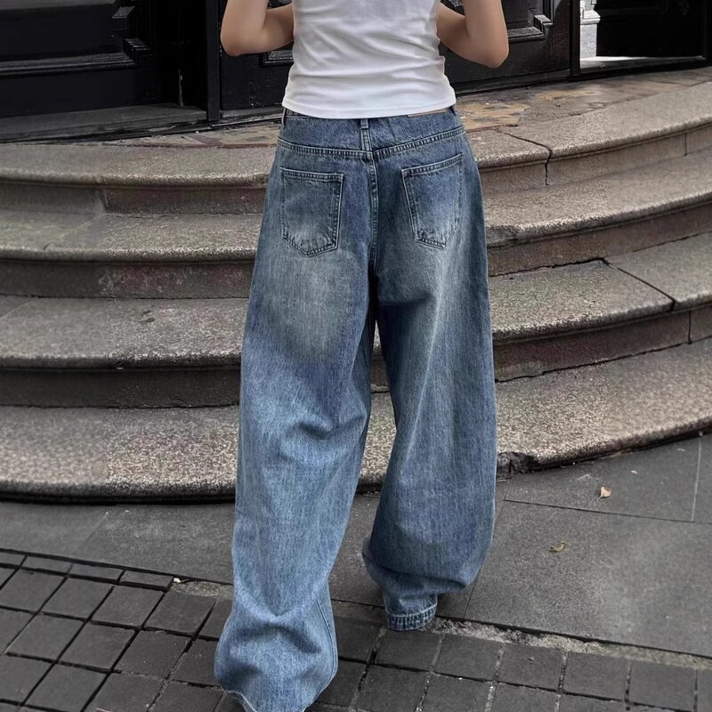 Women's Jeans Factory - OEM Wholesale Lazy Style Selvedge Button Design Sense