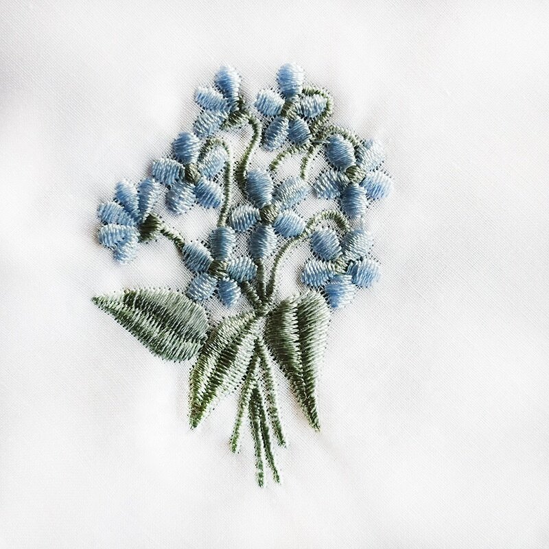 Flower Handkerchief Manufacturer - OEM Colored Embroidered Ladies Hankies