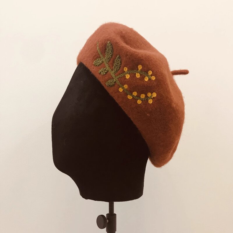 Wool Felt Beret Manufacturer - OEM Women's Fashion Beaded Casual Travel