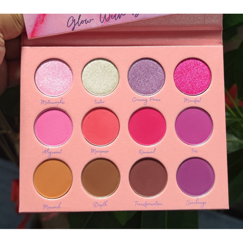 Eyeshadow Palette Manufacturer - OEM Wholesale Custom Vegan Waterproof