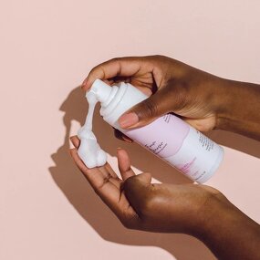 Feminine Wash Gel Manufacturer - OEM Female Daily Skin Care Lotion